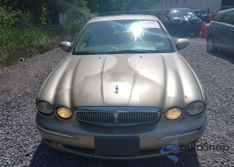 2004 Jaguar X-Type 3.0 z USA, uszkodzony, nr VIN SAJEA51C14WELL262